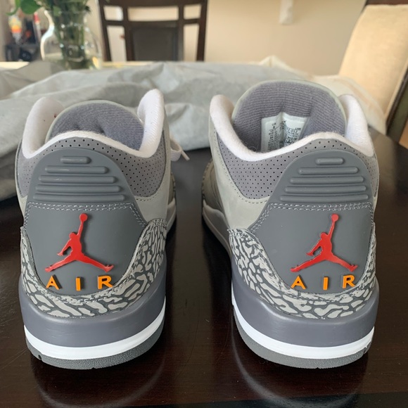 Air Jordan 3 Retro Light Graphite - Picture 4 of 11